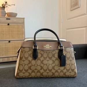 Coach | Darcie Carryall Bag in Colorblock | Blogger's Favorite